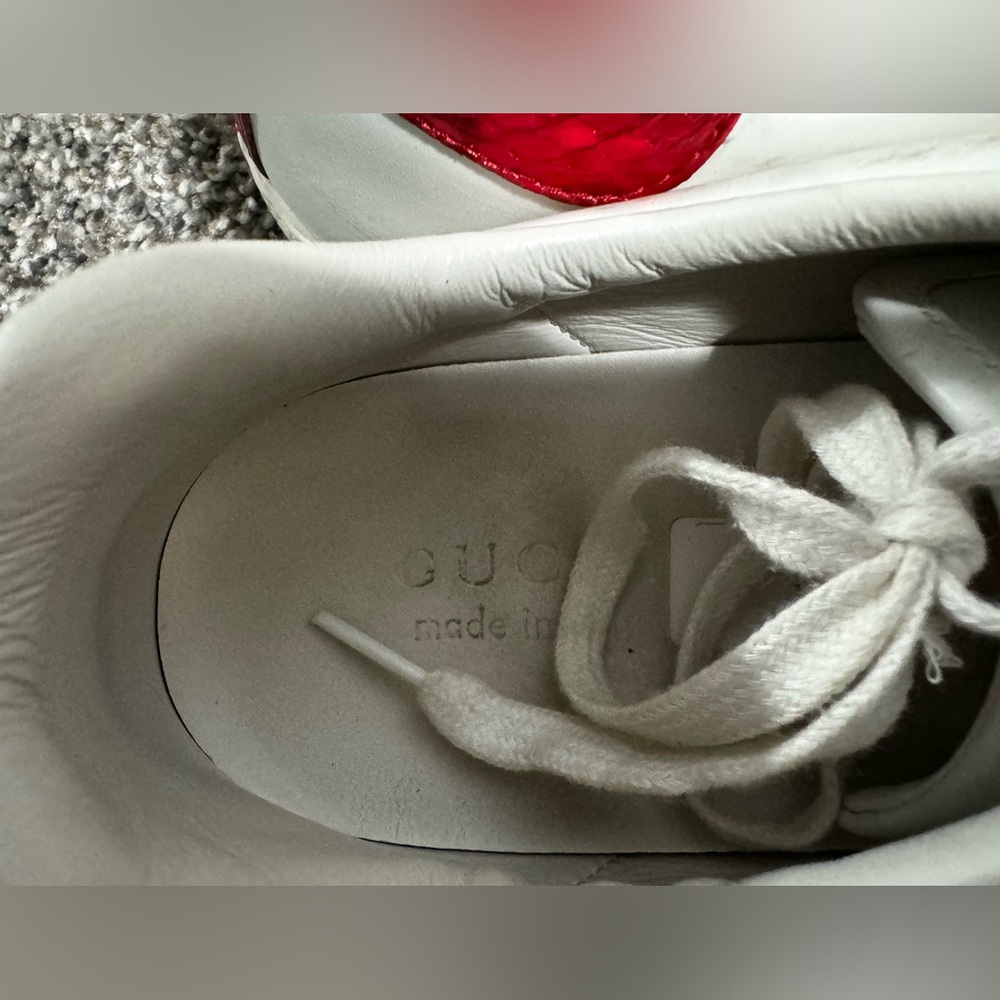 Gucci ace sneakers bee 🐝 - Picture 3 of 10